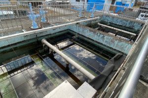 岩崎浄水場ろ過池ろ過砂交換修繕工事