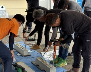 ユニカ製「あと施工アンカー」の施工講習を実施しました！